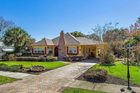 Villa ou maison à louer à Mount Dora, Floride: 2 chambres, 130.06 m2 № 1356476 - photo 2