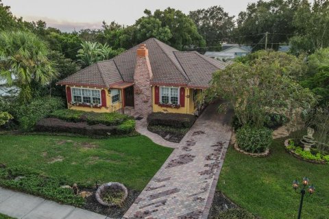 Villa ou maison à louer à Mount Dora, Floride: 2 chambres, 130.06 m2 № 1356476 - photo 7