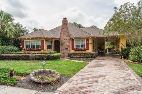 Villa ou maison à louer à Mount Dora, Floride: 2 chambres, 130.06 m2 № 1356476 - photo 1