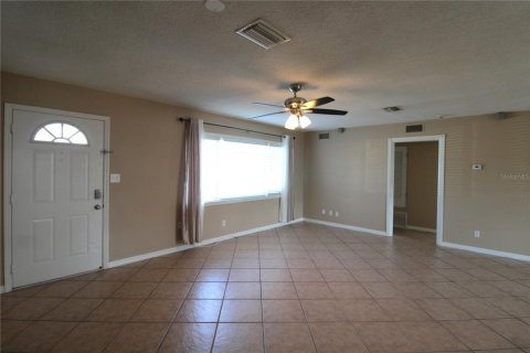 House in Bradenton, Florida 3 bedrooms, 103.86 sq.m. № 1356473 - photo 5