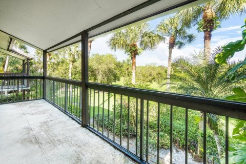 Condo in Wellington, Florida, 2 bedrooms  № 1019909 - photo 5