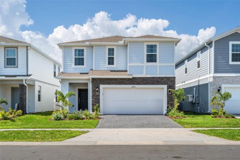 House in Davenport, Florida 7 bedrooms, 304.81 sq.m. № 1424511 - photo 2