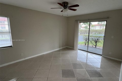 Condo in Boca Raton, Florida, 2 bedrooms  № 1058549 - photo 14