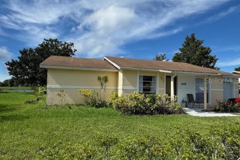 Casa en venta en Kissimmee, Florida, 2 dormitorios, 136.94 m2 № 1260245 - foto 3