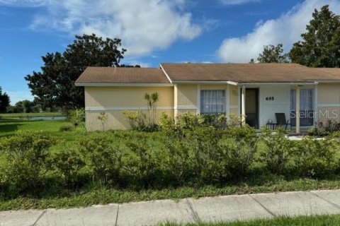 House in Kissimmee, Florida 2 bedrooms, 136.94 sq.m. № 1260245 - photo 2