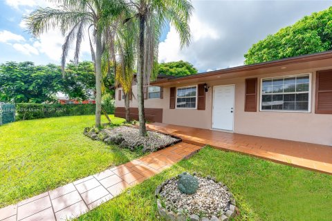 Villa ou maison à vendre à Homestead, Floride: 3 chambres, 127.74 m2 № 1332565 - photo 4