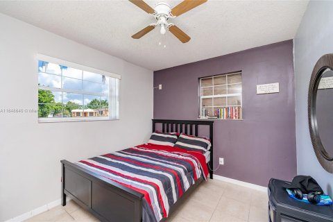 Casa en venta en Homestead, Florida, 3 dormitorios, 127.74 m2 № 1332565 - foto 23