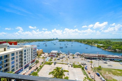 Condo in Hollywood, Florida, 2 bedrooms  № 1332607 - photo 28