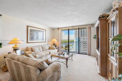 Copropriété à vendre à Hollywood, Floride: 2 chambres, 109.62 m2 № 1332607 - photo 6