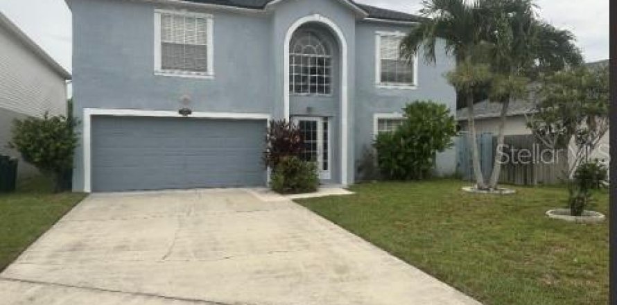 House in Melbourne, Florida 5 bedrooms, 283.82 sq.m. № 1347569