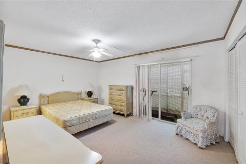 Condo in Deerfield Beach, Florida, 1 bedroom  № 1029777 - photo 8