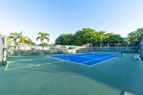 Condo in Deerfield Beach, Florida, 1 bedroom  № 1029777 - photo 28