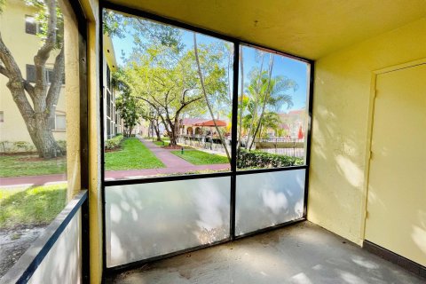 Copropriété à vendre à Pompano Beach, Floride: 1 chambre, 62.99 m2 № 1031790 - photo 26