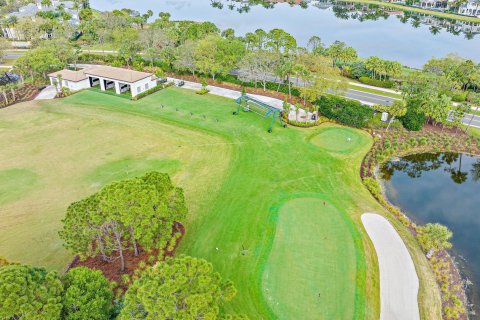 Villa ou maison à vendre à Palm Beach Gardens, Floride: 3 chambres, 232.26 m2 № 1038077 - photo 22