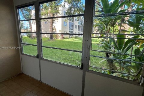 Condominio en venta en Hollywood, Florida, 1 dormitorio, 65.96 m2 № 1292510 - foto 27