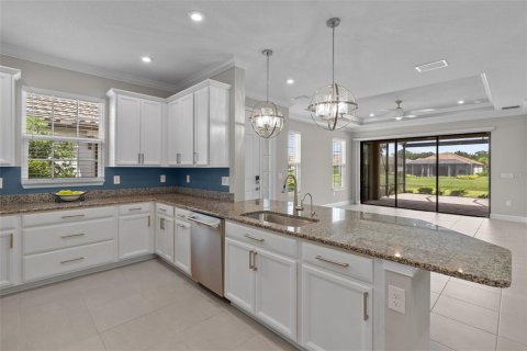 Casa en venta en Lakewood Ranch, Florida, 2 dormitorios, 144.74 m2 № 1383162 - foto 11