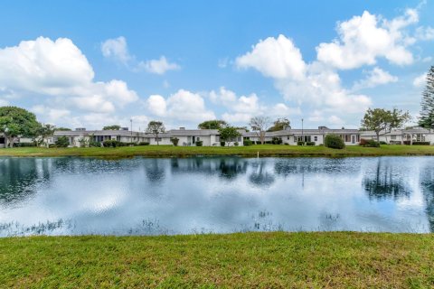 Condo in Delray Beach, Florida, 2 bedrooms  № 1029447 - photo 23