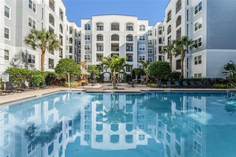 Condo in Orlando, Florida, 1 bedroom  № 1428756 - photo 2