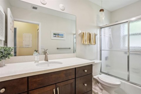 Condo in Stuart, Florida, 2 bedrooms  № 1305333 - photo 26