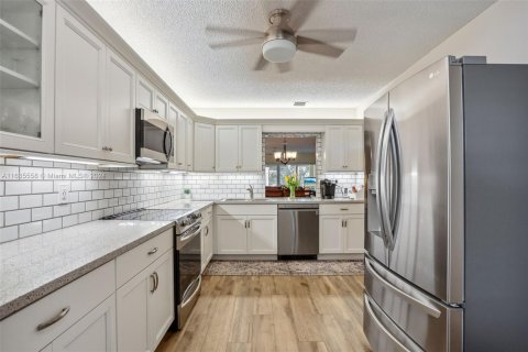 Copropriété à vendre à Stuart, Floride: 2 chambres, 127.28 m2 № 1305333 - photo 3