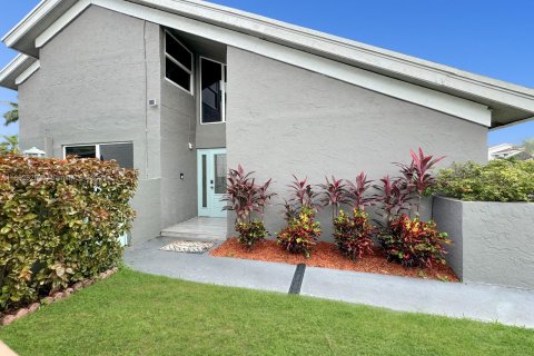 Casa en venta en Davie, Florida, 3 dormitorios, 181.9 m2 № 1377207 - foto 3