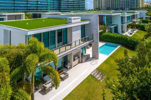 Villa ou maison à vendre à Key Biscayne, Floride: 7 chambres, 471.39 m2 № 1033177 - photo 29