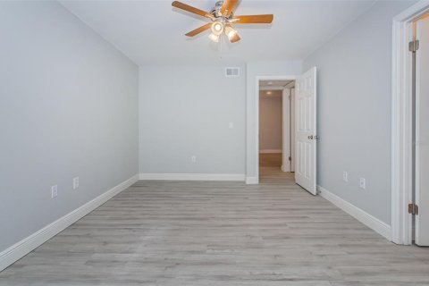 Condominio en venta en Tampa, Florida, 2 dormitorios, 91.97 m2 № 1055399 - foto 18