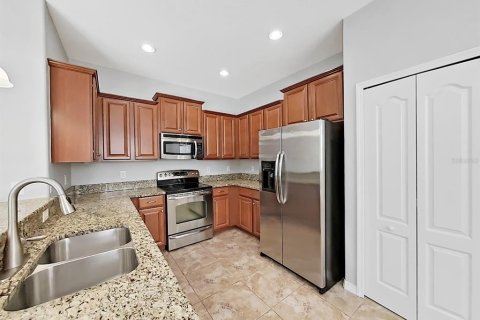 Adosado en venta en Tampa, Florida, 3 dormitorios, 184.69 m2 № 1354172 - foto 14