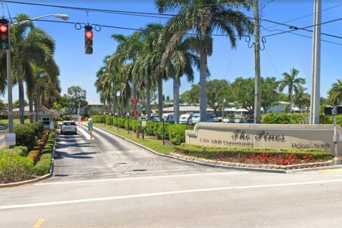 Condo in Delray Beach, Florida, 2 bedrooms  № 1422995 - photo 1