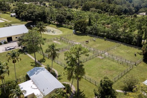 Villa ou maison à vendre à Loxahatchee Groves, Floride: 5 chambres, 419.55 m2 № 1072381 - photo 5