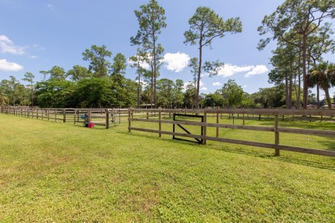 Villa ou maison à vendre à Loxahatchee Groves, Floride: 5 chambres, 419.55 m2 № 1072381 - photo 4