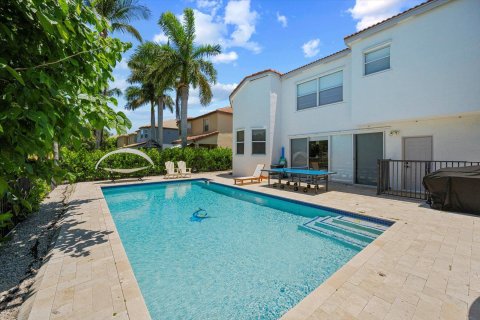 House in Wellington, Florida 4 bedrooms, 281.96 sq.m. № 1210562 - photo 7