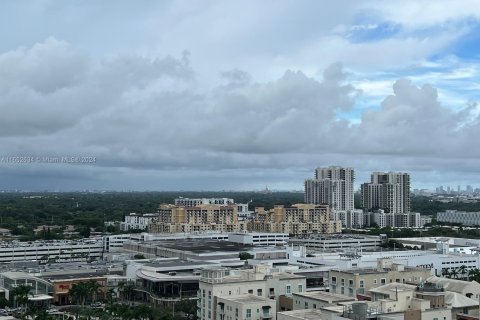 Condo in Miami, Florida, 1 bedroom  № 1347841 - photo 16