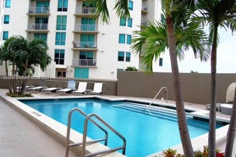 Condominio en alquiler en Miami, Florida, 1 dormitorio, 61.04 m2 № 1347841 - foto 26