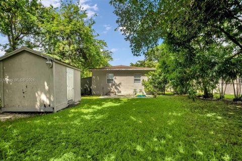 Immobilier commercial à vendre à Miami, Floride: 139.35 m2 № 1347808 - photo 22