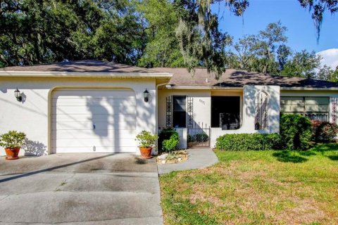 House in Spring Hill, Florida 2 bedrooms, 131.74 sq.m. № 1342584 - photo 5