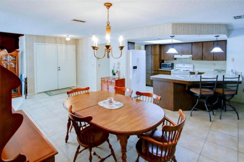 Casa en venta en Spring Hill, Florida, 2 dormitorios, 131.74 m2 № 1342584 - foto 14