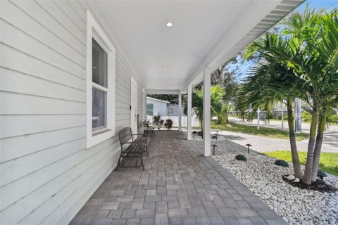 Casa en venta en Bradenton, Florida, 3 dormitorios, 143.53 m2 № 1383397 - foto 9