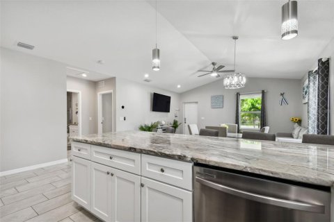 Casa en venta en Bradenton, Florida, 3 dormitorios, 143.53 m2 № 1383397 - foto 23