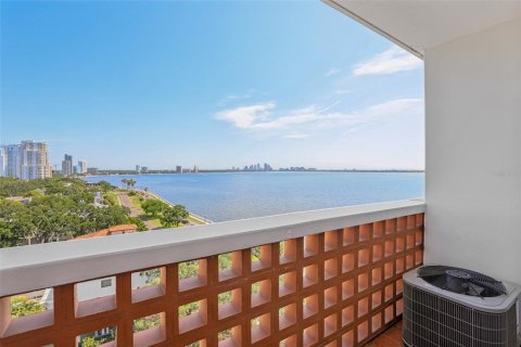 Copropriété à vendre à Tampa, Floride: 2 chambres, 82.5 m2 № 1242873 - photo 22