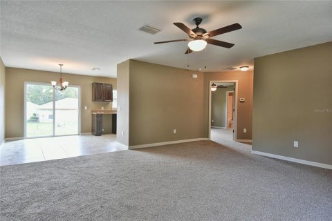 House in Ocala, Florida 3 bedrooms, 123.65 sq.m. № 1340568 - photo 8