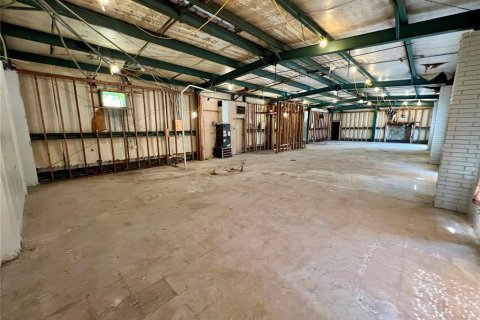 Immobilier commercial à vendre à Inverness, Floride: 241.36 m2 № 1340567 - photo 15