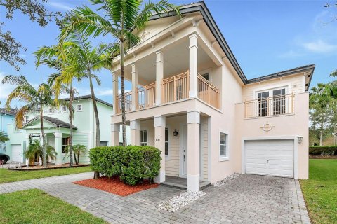 Villa ou maison à vendre à Homestead, Floride: 4 chambres, 261.8 m2 № 1040480 - photo 2