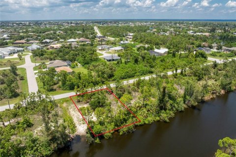 Terreno en venta en Port Charlotte, Florida № 1264073 - foto 5