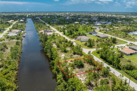 Terreno en venta en Port Charlotte, Florida № 1264073 - foto 7