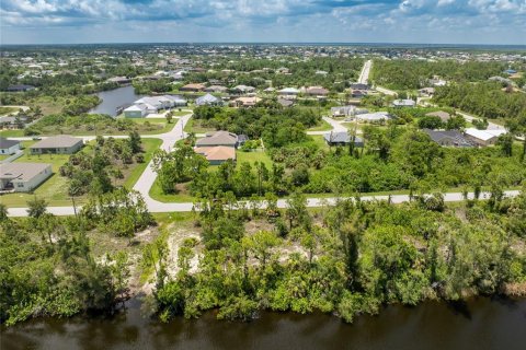 Terreno en venta en Port Charlotte, Florida № 1264073 - foto 14