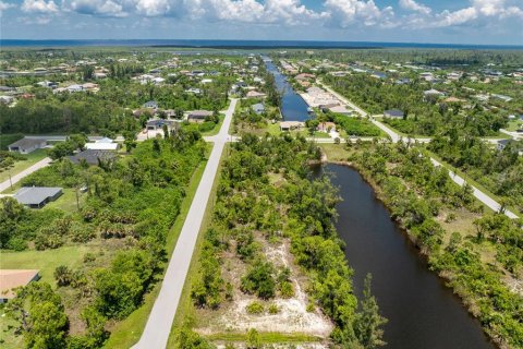 Terreno en venta en Port Charlotte, Florida № 1264073 - foto 22