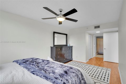 Condominio en venta en Dania Beach, Florida, 2 dormitorios, 94.95 m2 № 1075285 - foto 9