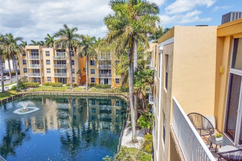 Condominio en venta en Dania Beach, Florida, 2 dormitorios, 94.95 m2 № 1075285 - foto 18