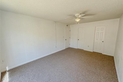 Copropriété à vendre à Gainesville, Floride: 2 chambres, 99.41 m2 № 1038599 - photo 10